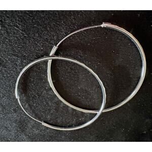 New Large Silver Tone Hoop Earrings 2" Classic Round Hoops Lightweigh E82